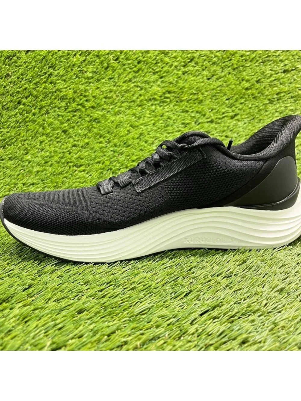 Kuru Atom 2 Mens Size 10.5 Black White Athletic Running Walking Shoes Sneakers