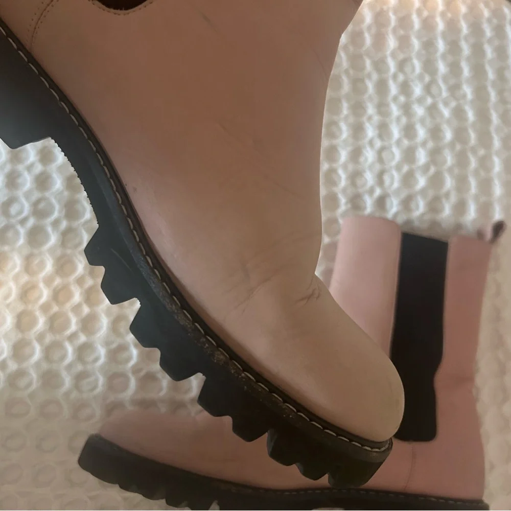 J. Crew Leather Tan Pink Women's Lug Sole Chelsea Boots