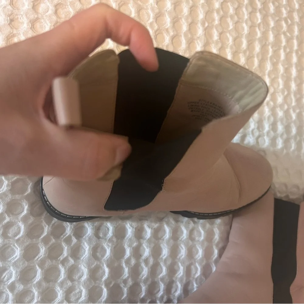 J. Crew Leather Tan Pink Women's Lug Sole Chelsea Boots