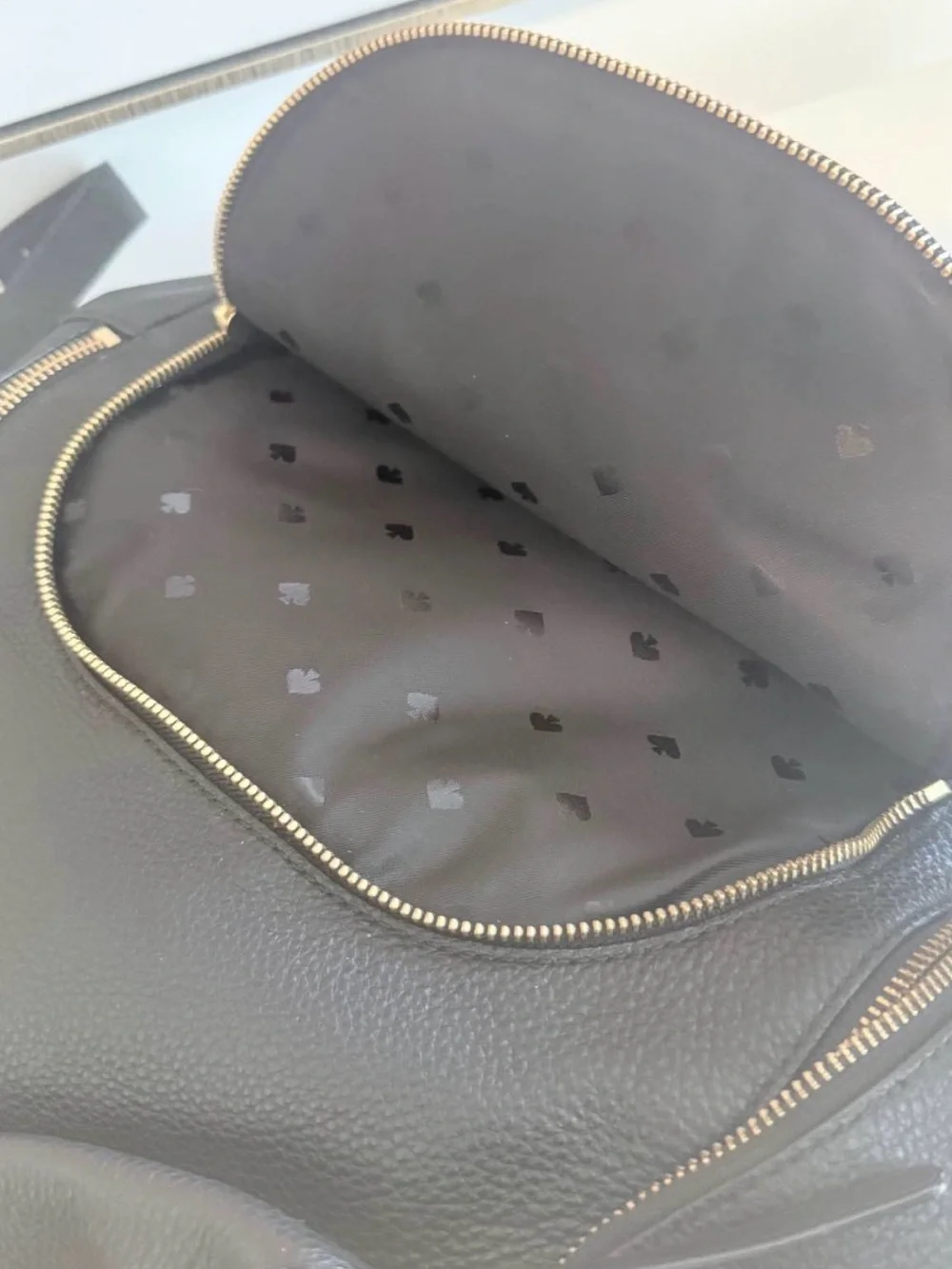 kate spade classic pebbled