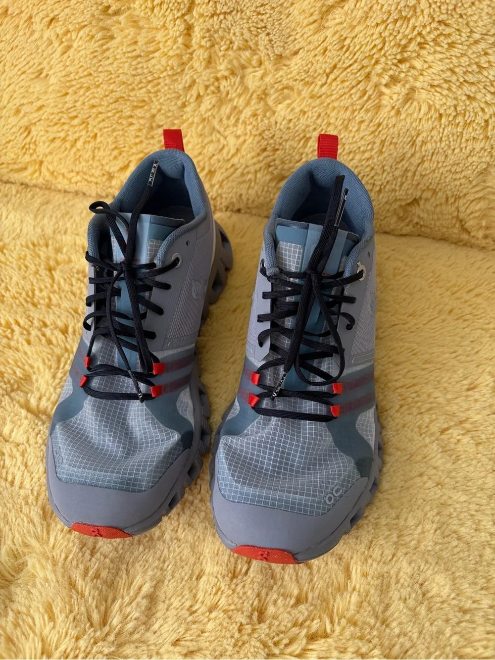 On Running lightweight trail