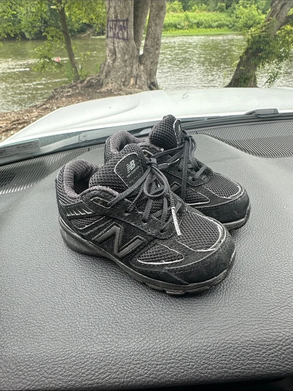 New Balance durable kids