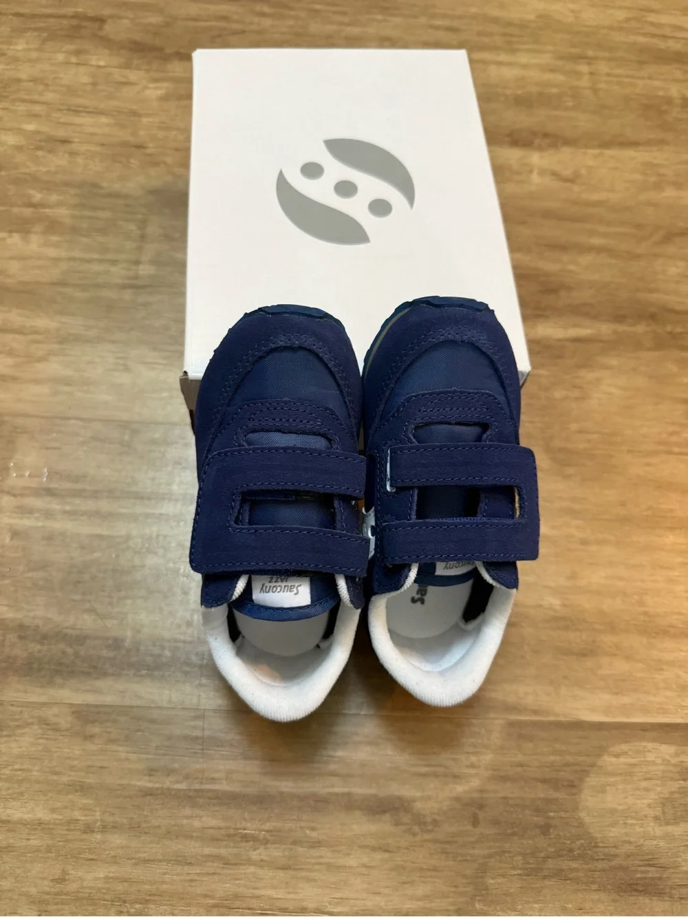 Saucony kids sneakers