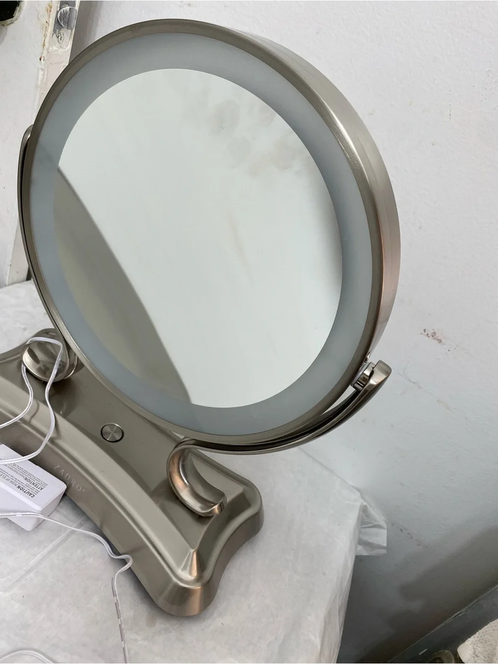 Zadro bright led
