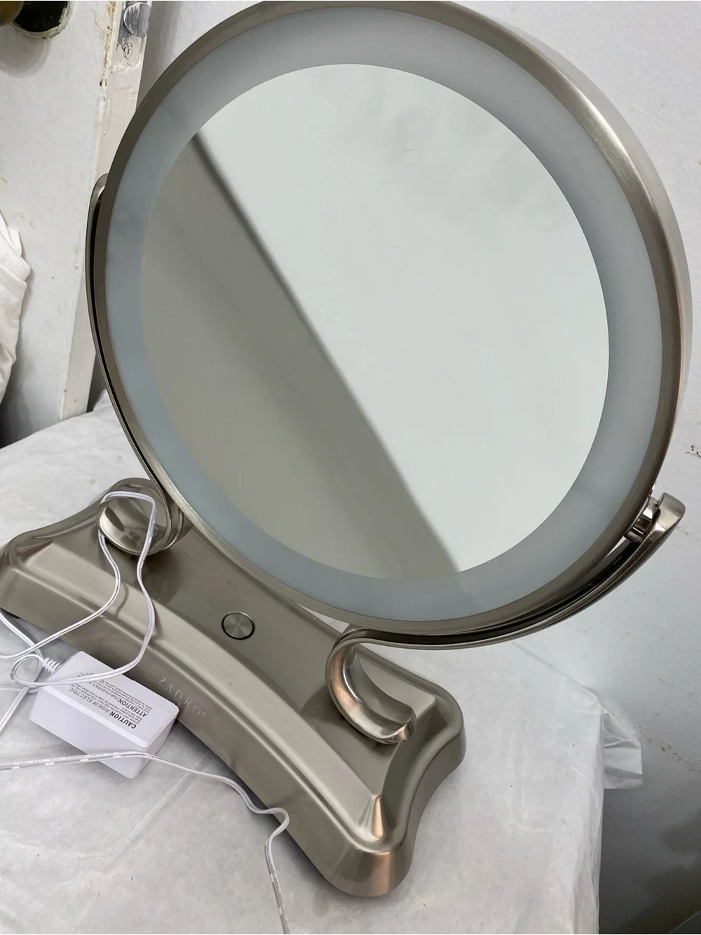 Zadro bright led