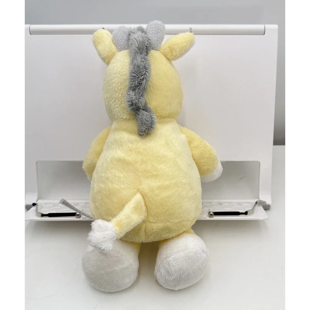 Carters carters yellow