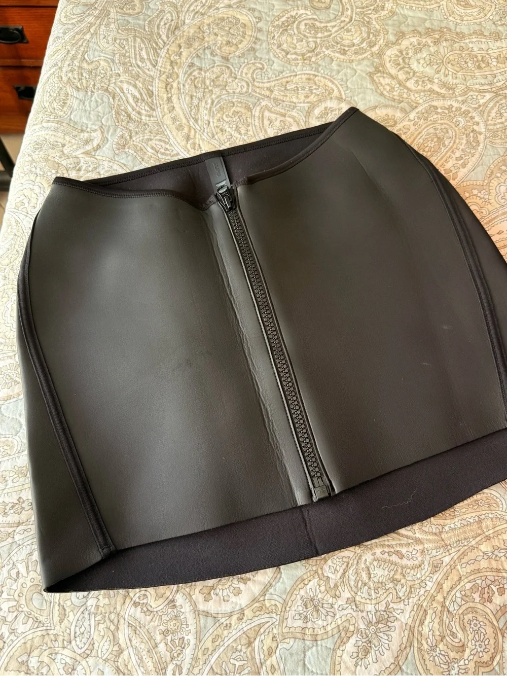 SKIMS sleek faux