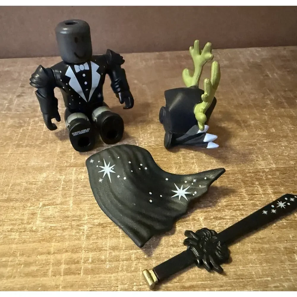 Gods Galaxy Roblox Series 8 w/accessories