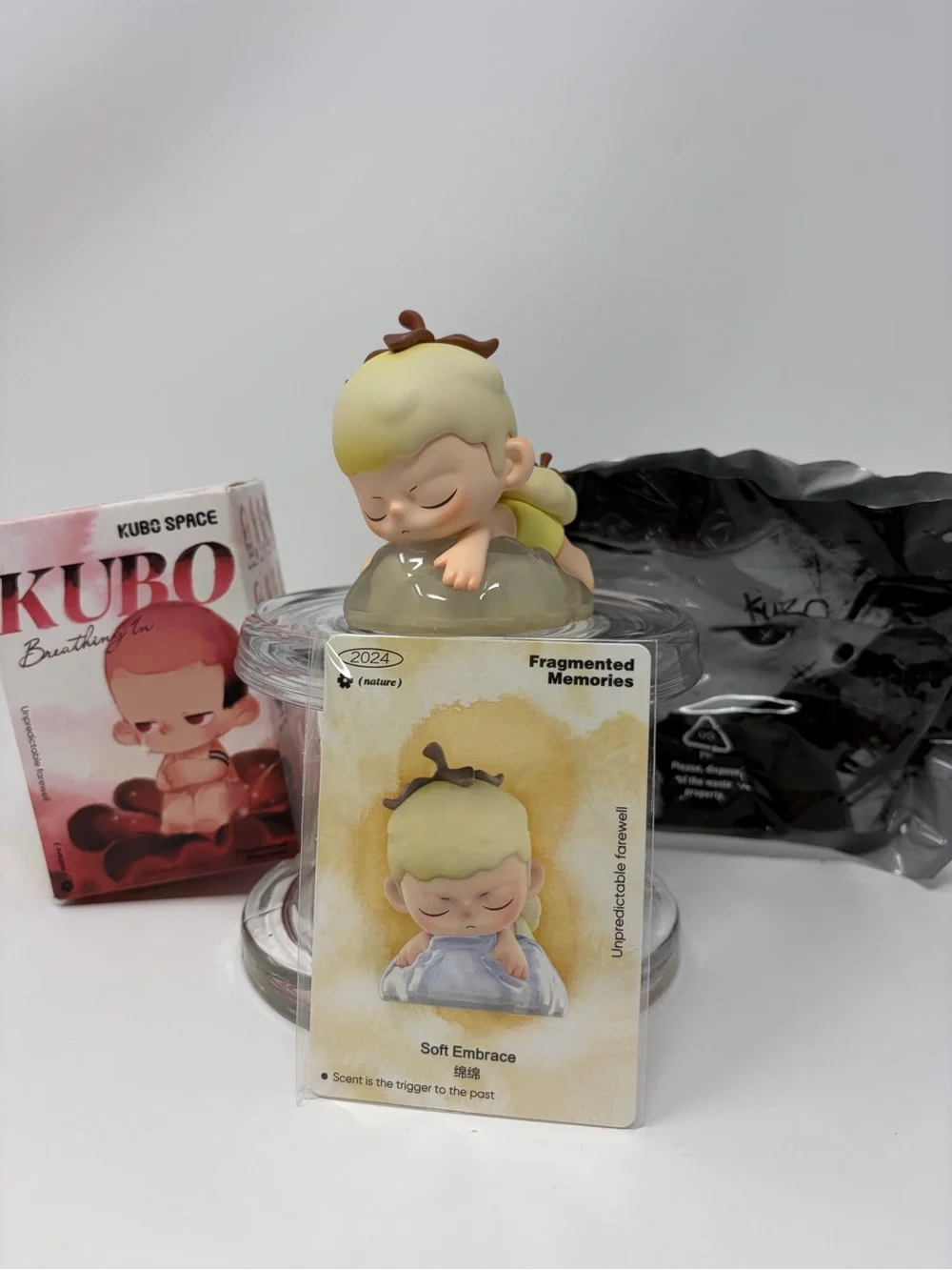 Kubo Soft Embrace Kids Figurine - Cream Yellow Collectible