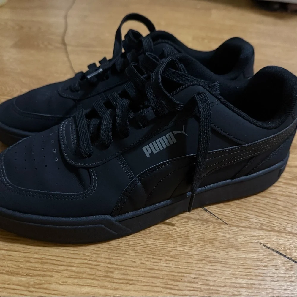 Puma Men's All-Black Sneakers