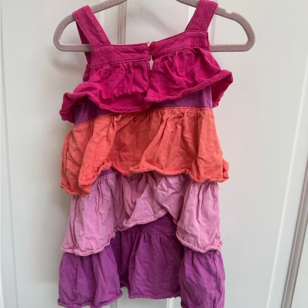 GAP ruffles orange