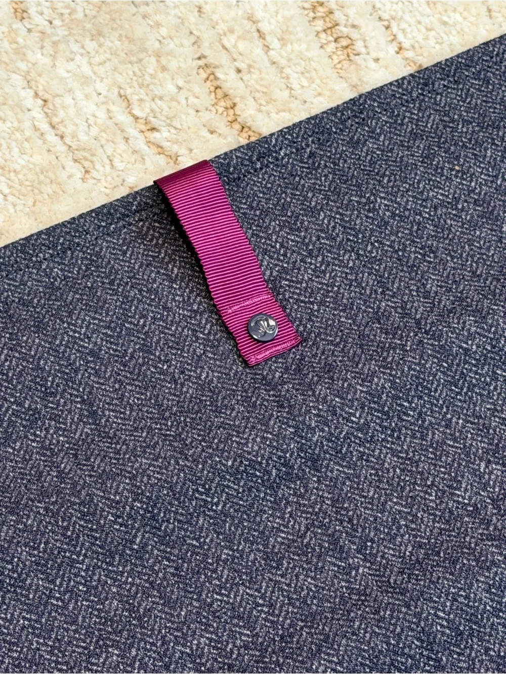 Lululemon Vinyasa Snap Scarf Convertible Wrap Shawl OS Purple Heathered