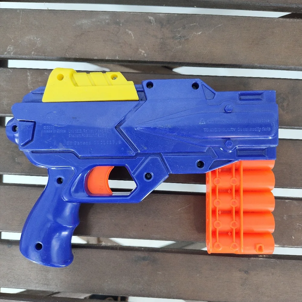 BuzzBeeToys blaster used