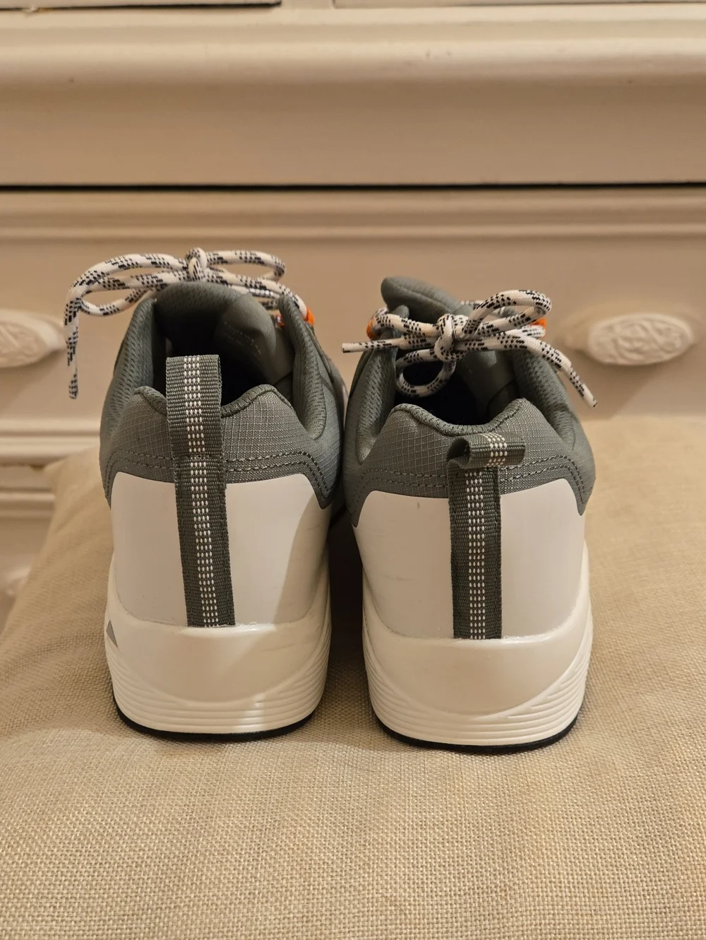 Skechers synthetic canvas