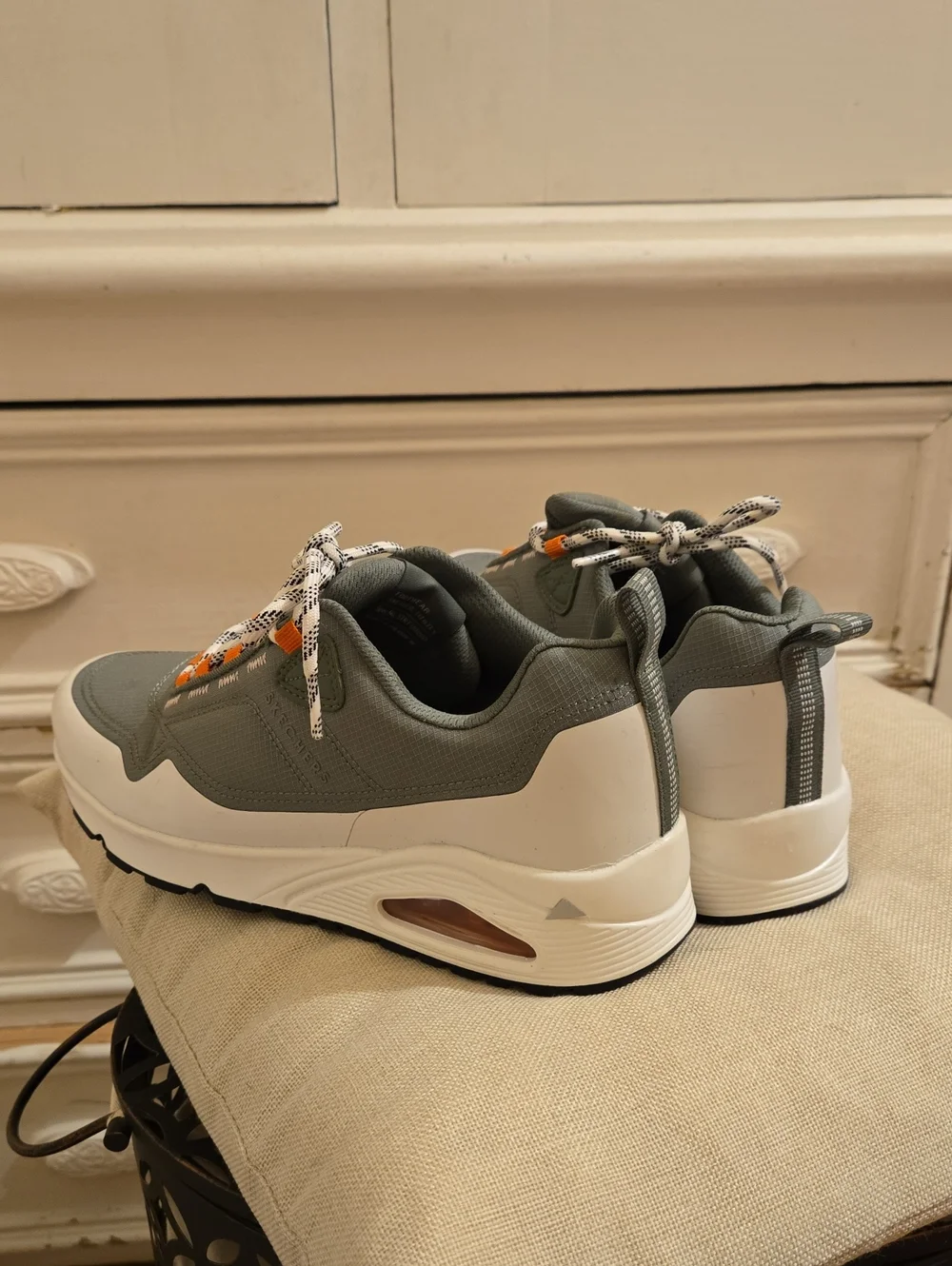 Skechers synthetic canvas