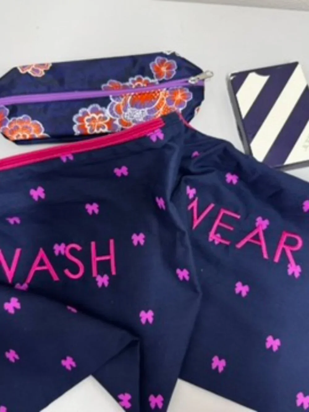 NWT J.Crew Navy and Pink Wash and Make up Bag Playing Cards Travel Bundle Gift