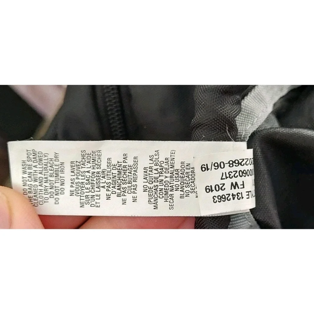 Under Armour preowned good