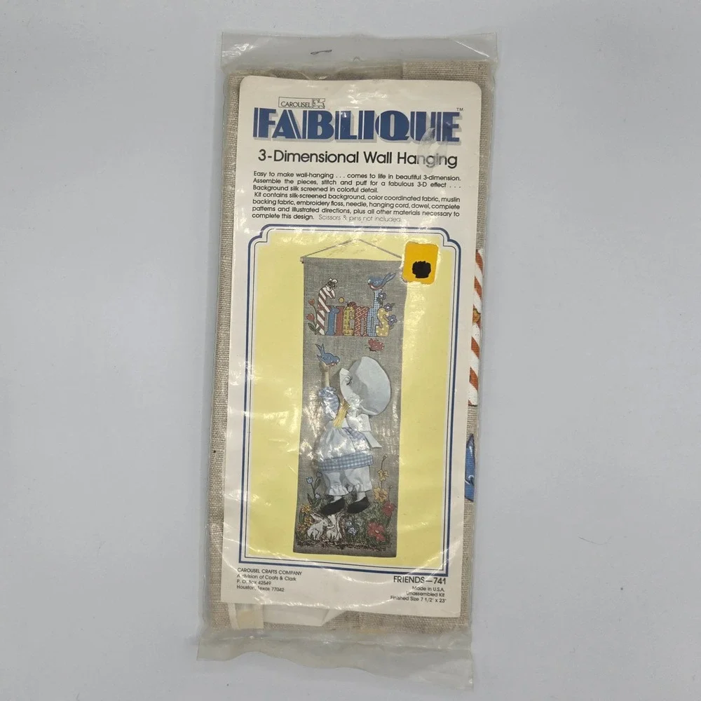 Vintage FABLIQUE 3 Dimensional Wall Hanging Kit Marys Neat Kits Folk Art Friends