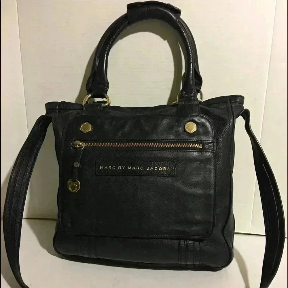 Marc by Marc Jacobs Black leather messenger/bag