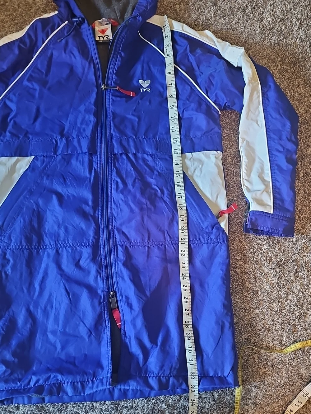 TYR size large