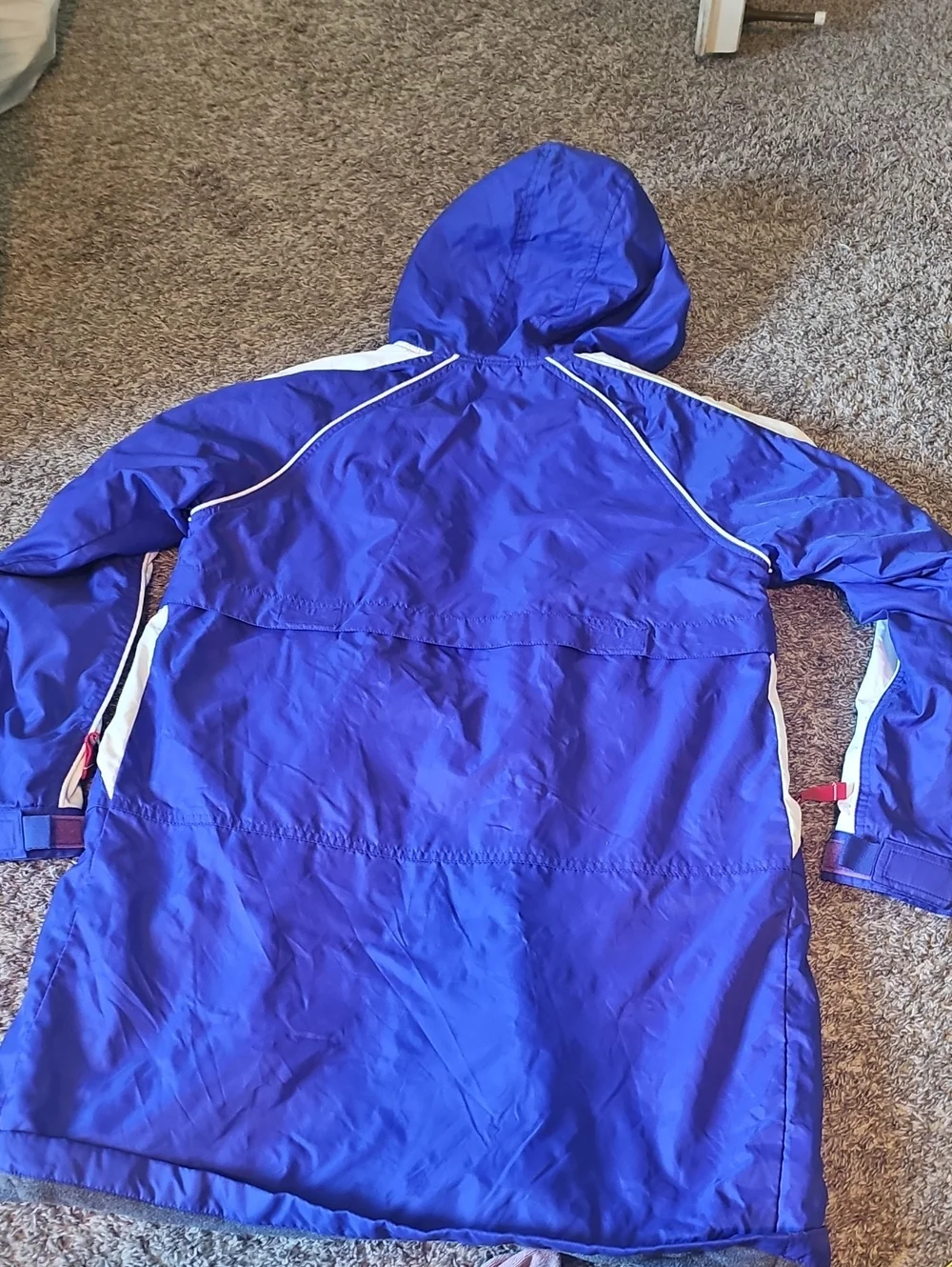 TYR size large