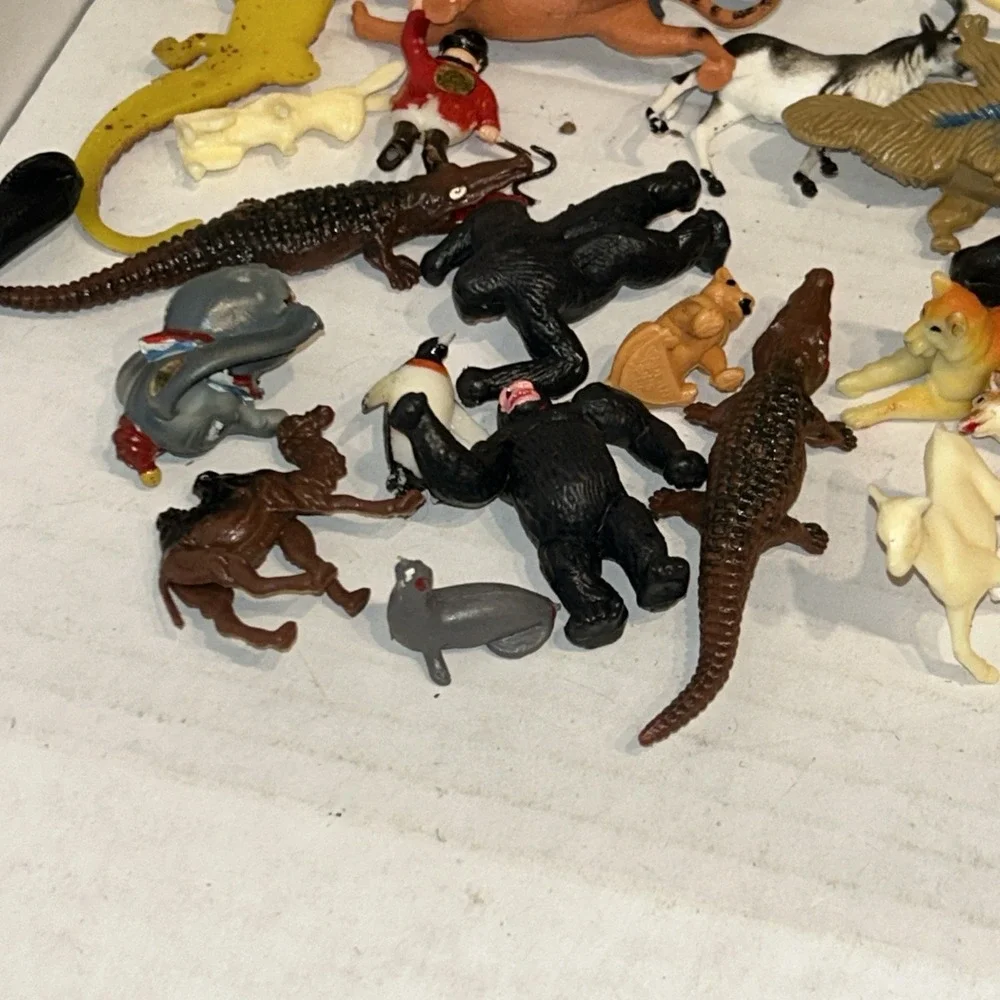 N/A vintage zoo