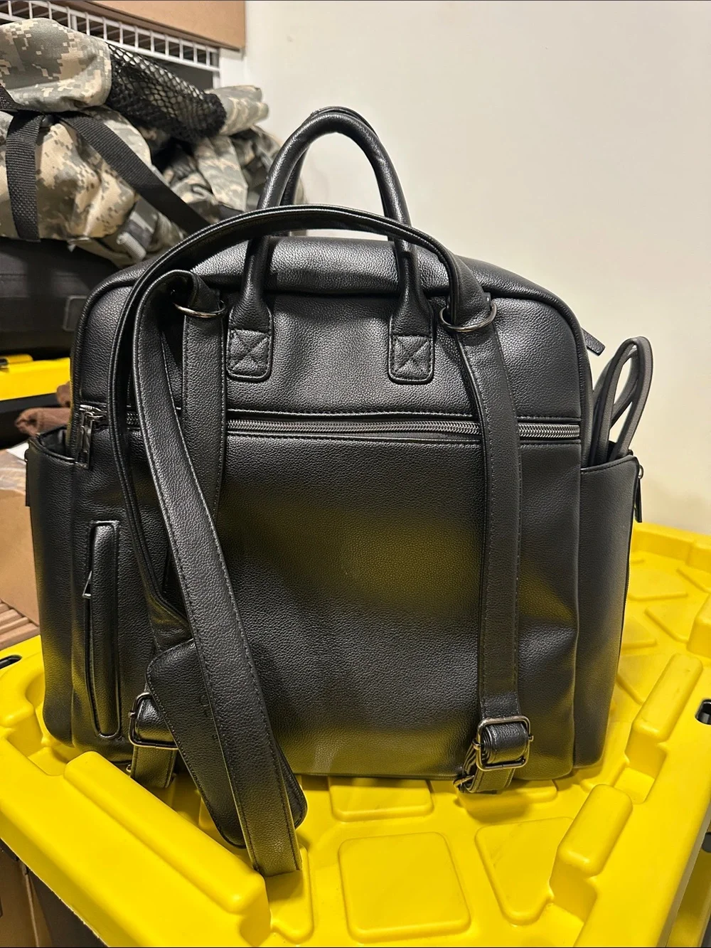 Ayla & Co sleek black