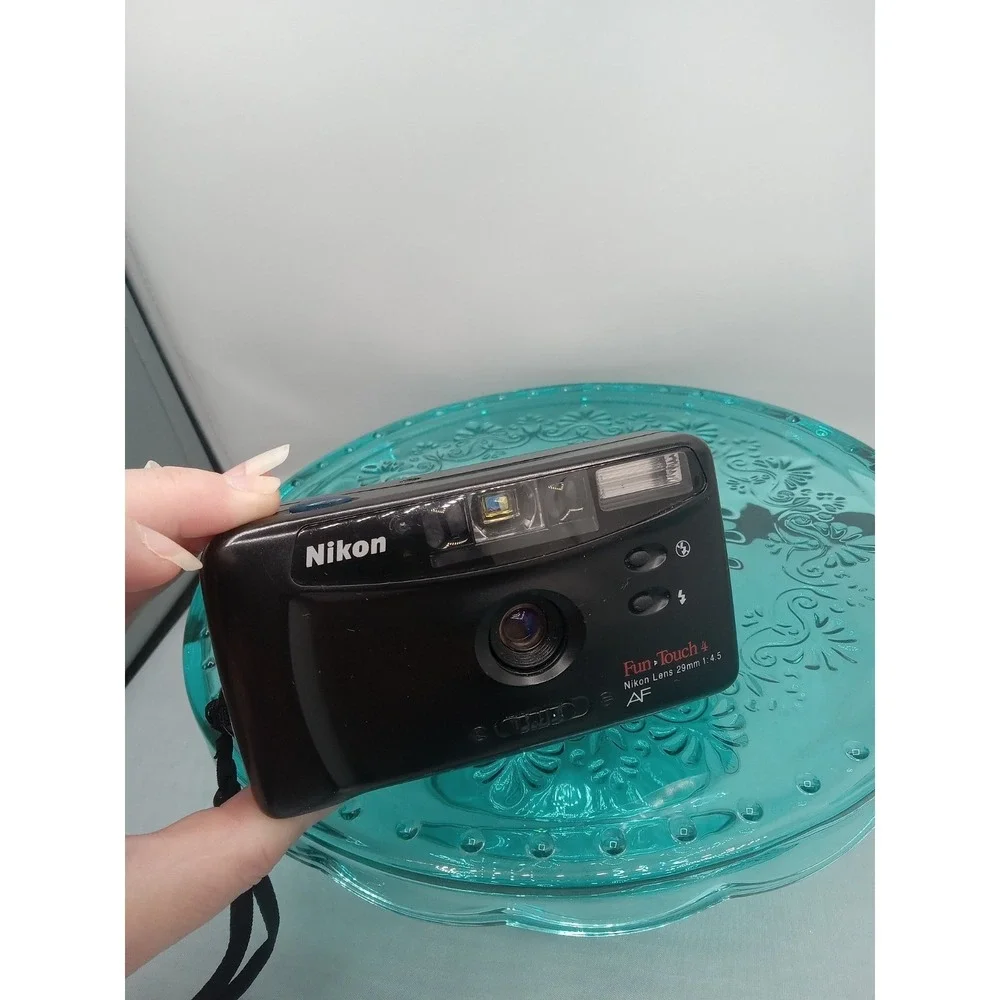 Nikon Fun Touch 4 35mm Film Camera 29mm 1:4.5 Tested