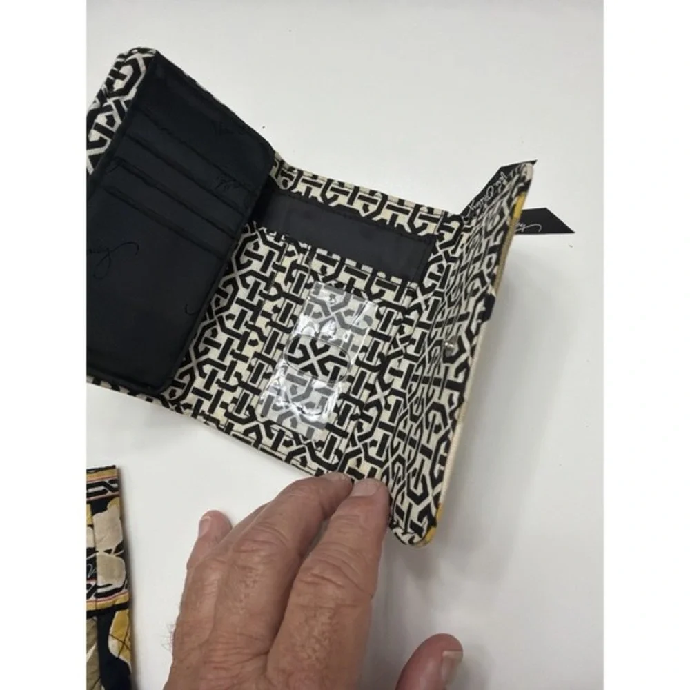 Vera Bradley Baroque Tote Bag + Wallet Quilted Floral Black Yellow.‎     5168