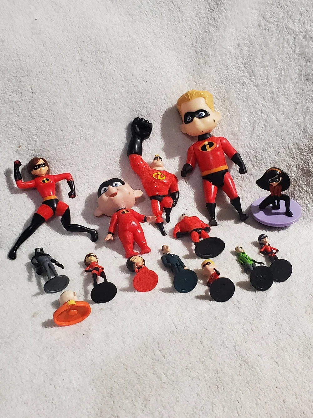 Incredible Figurine Set - Kids Toys