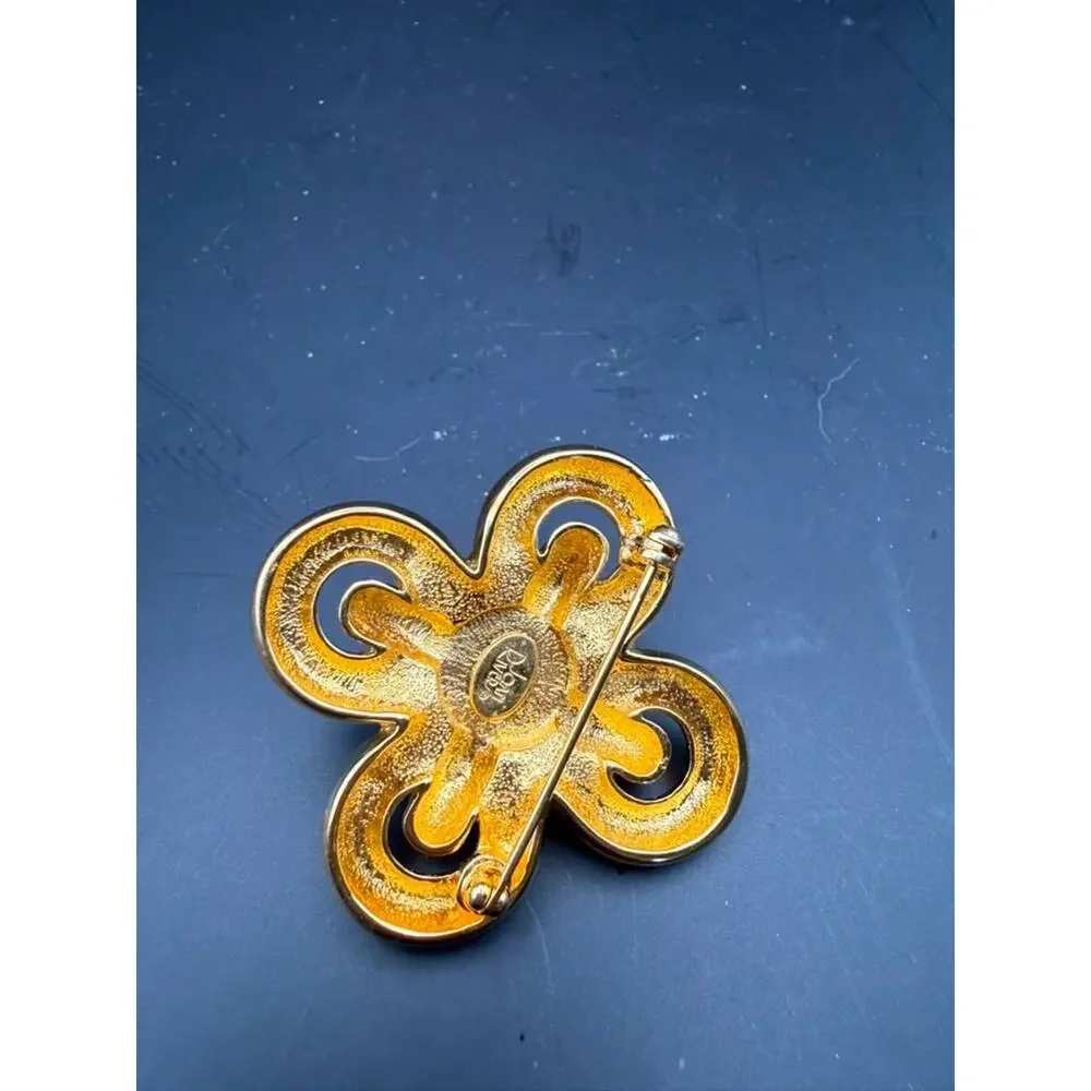 Monet gold tone