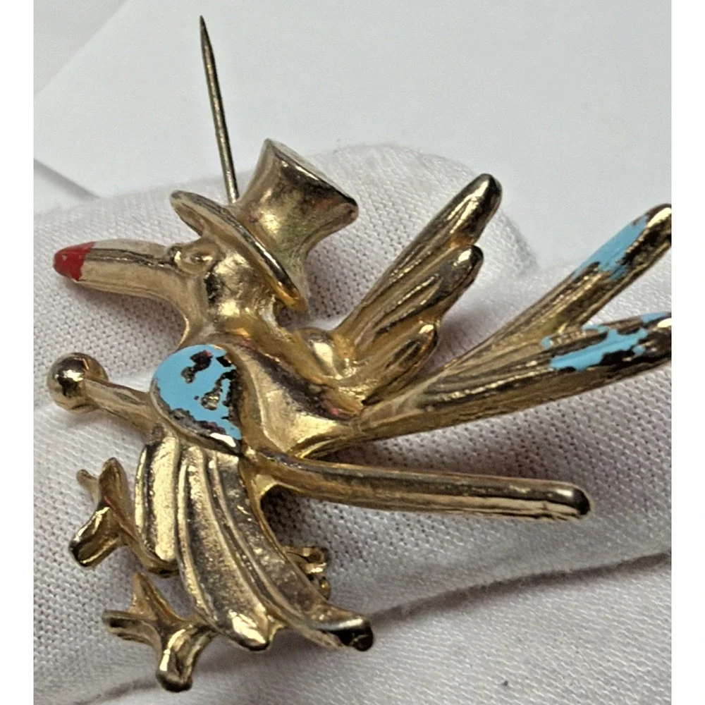 Vintage Roadrunner Natty Bird Pin Brooch Stork Gold Tone Enamel Top Hat Cane