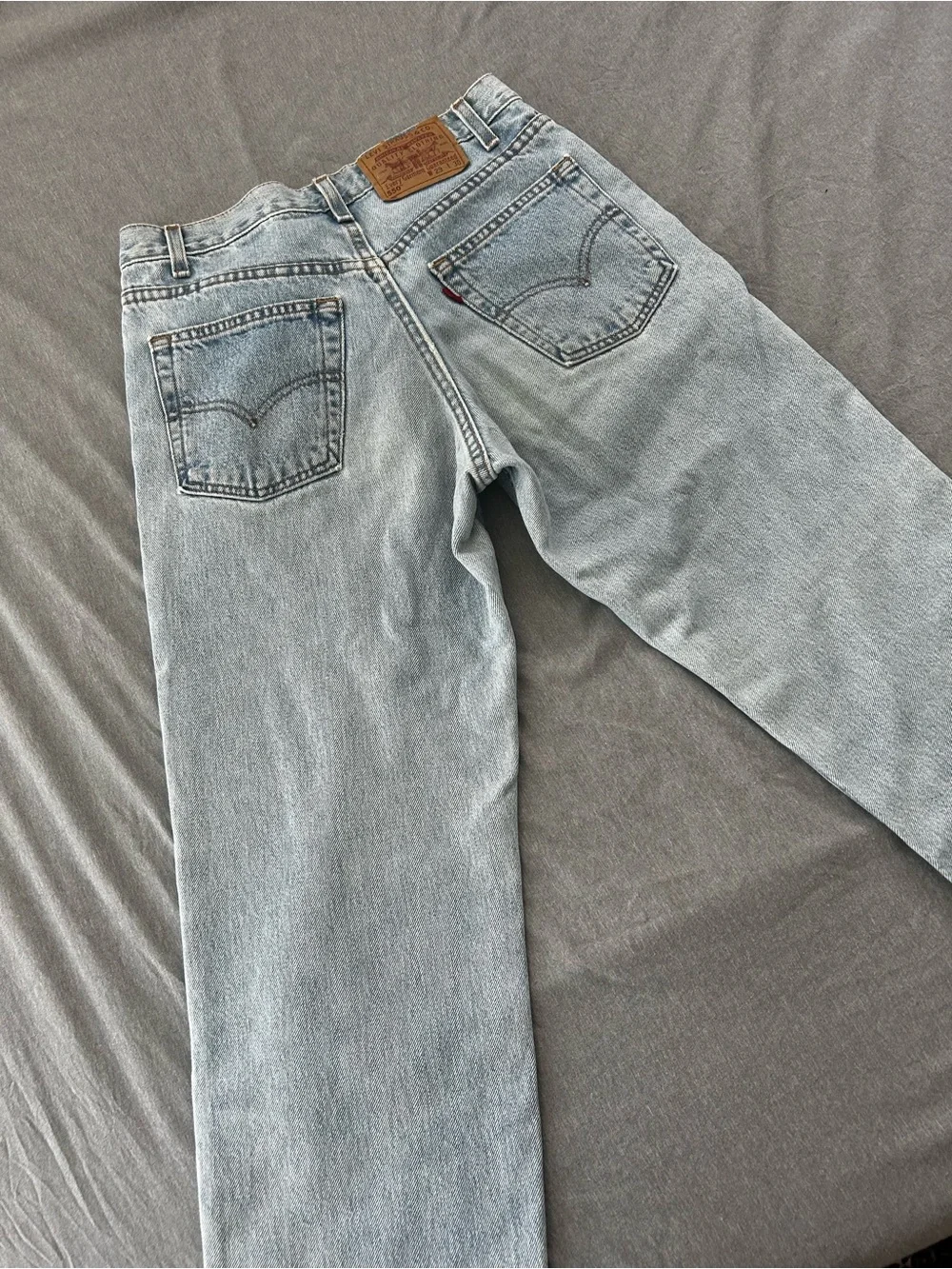 Levis relaxed straight