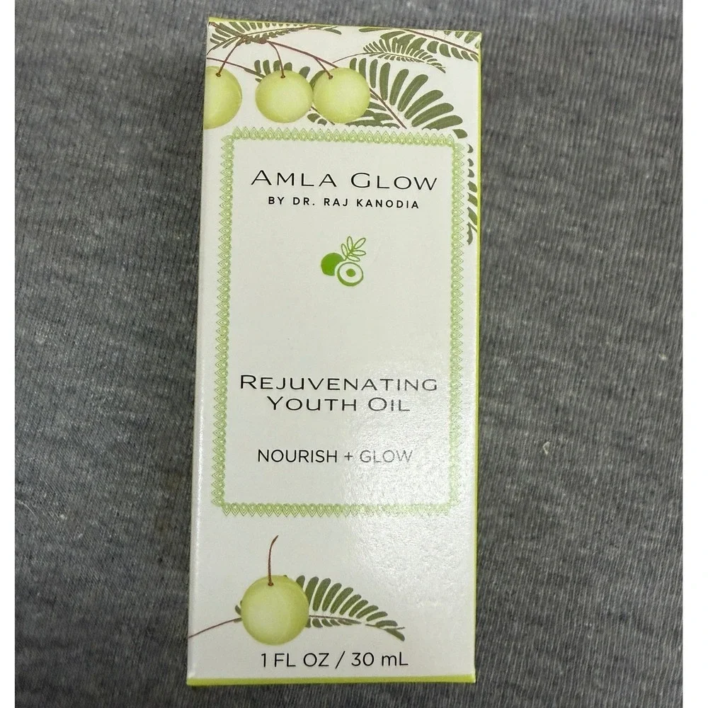 Amla Glow by Dr. Raj Kanodia by bottle skin