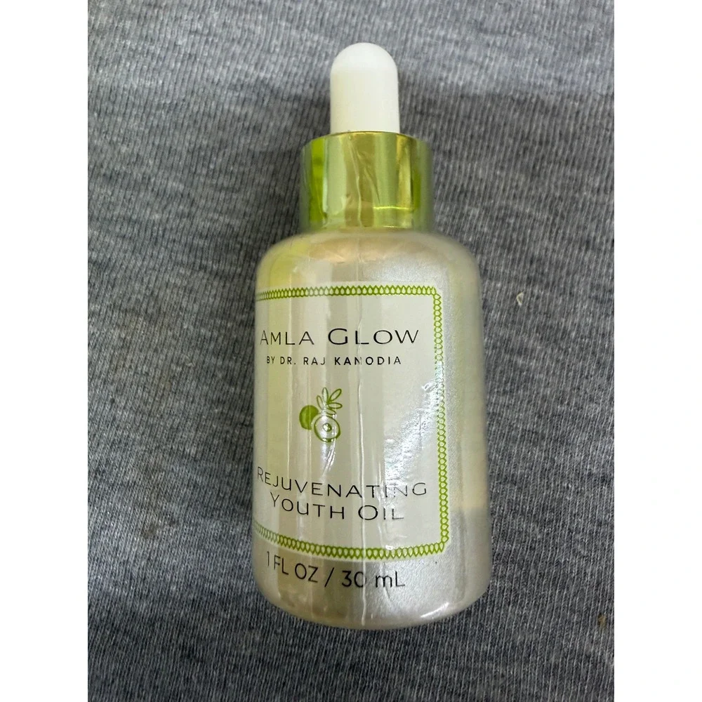 Amla Glow by Dr. Raj Kanodia formulated without along
