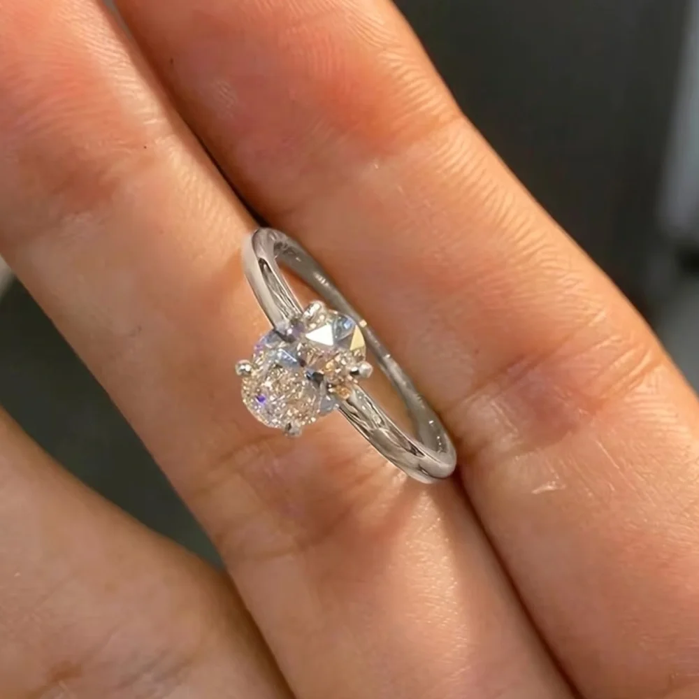Silver Oval Cut CZ Engagement Proposal Wedding Band Ring - Size 8