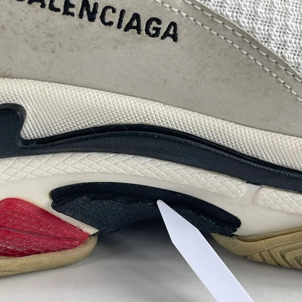 Balenciaga all 100%