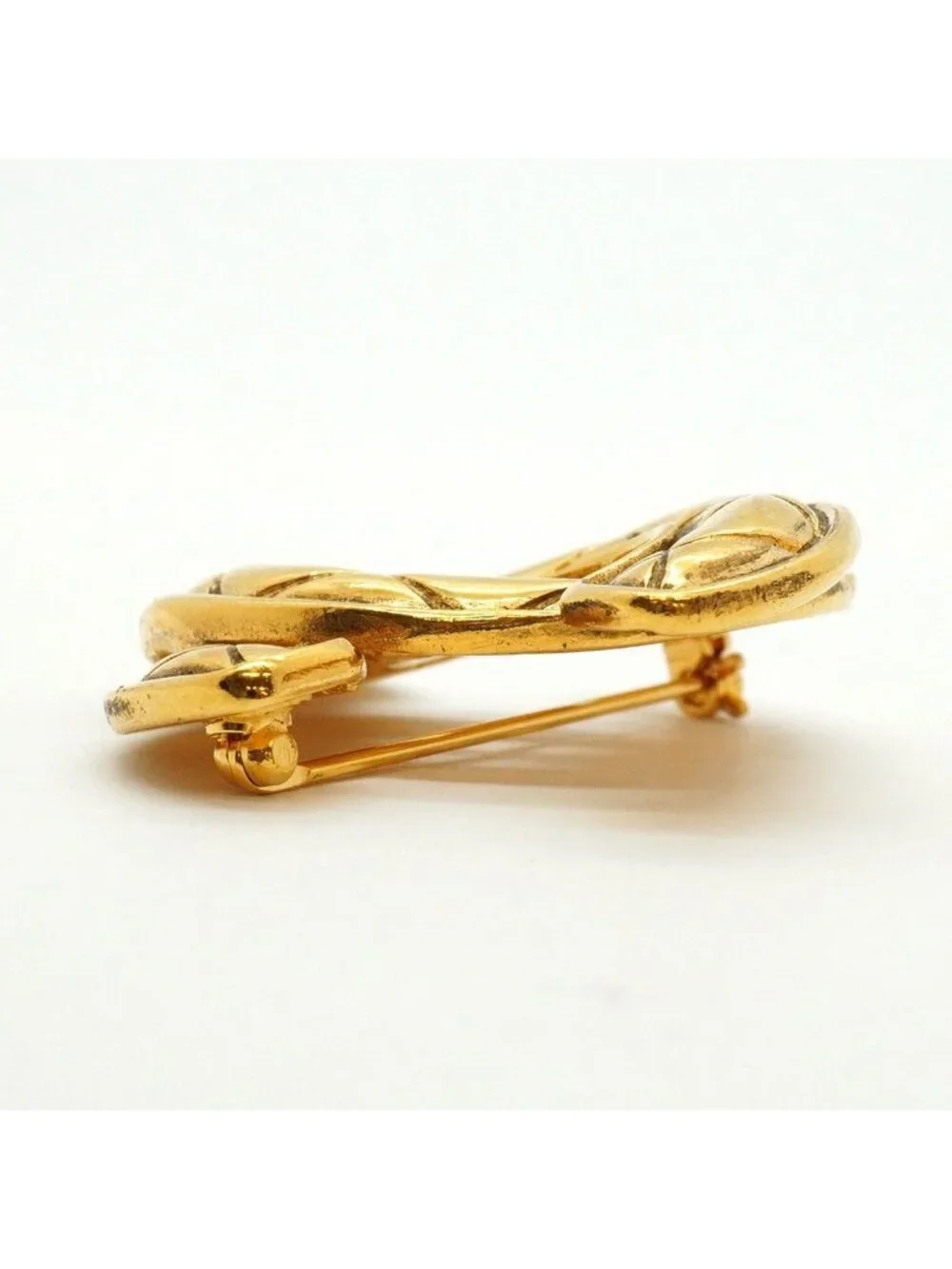 Chanel Brooch Vintage CC Logo Quilted Gold Plated