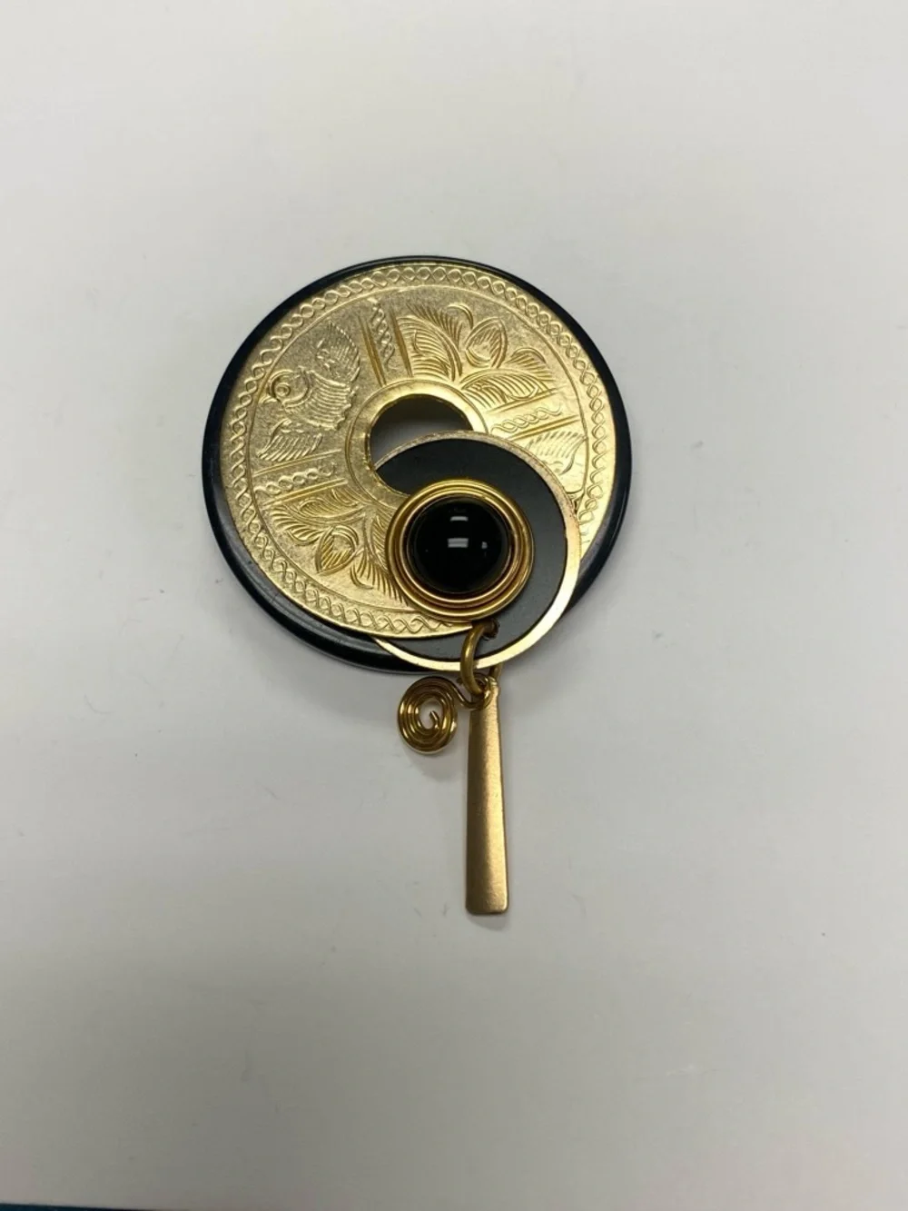 Gold and Black Circular Yin-Yang Pendant Brooch