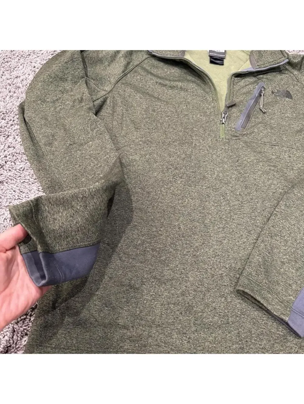 The North Face Men's Olive Green Quarter Zip Pullover Fleece Jacket S/P
