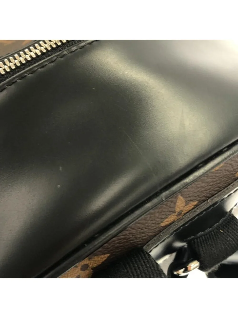 Louis Vuitton reluxe clean carefully