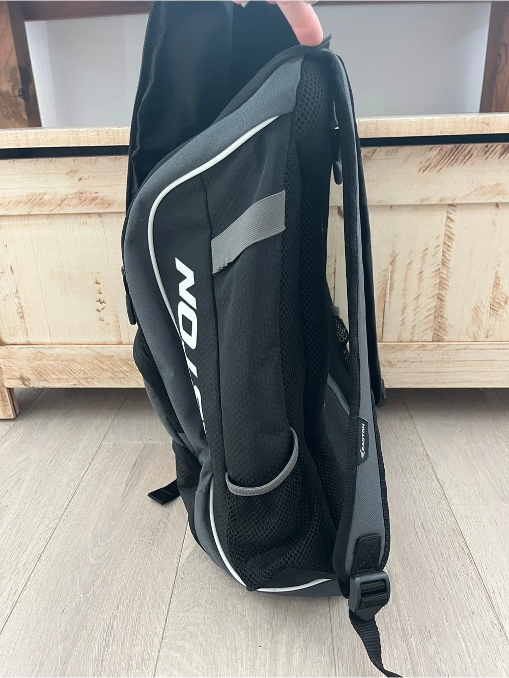 Easton backpack bat tball