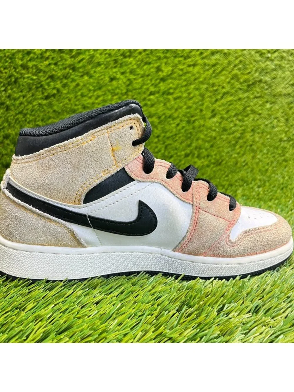 Nike please review