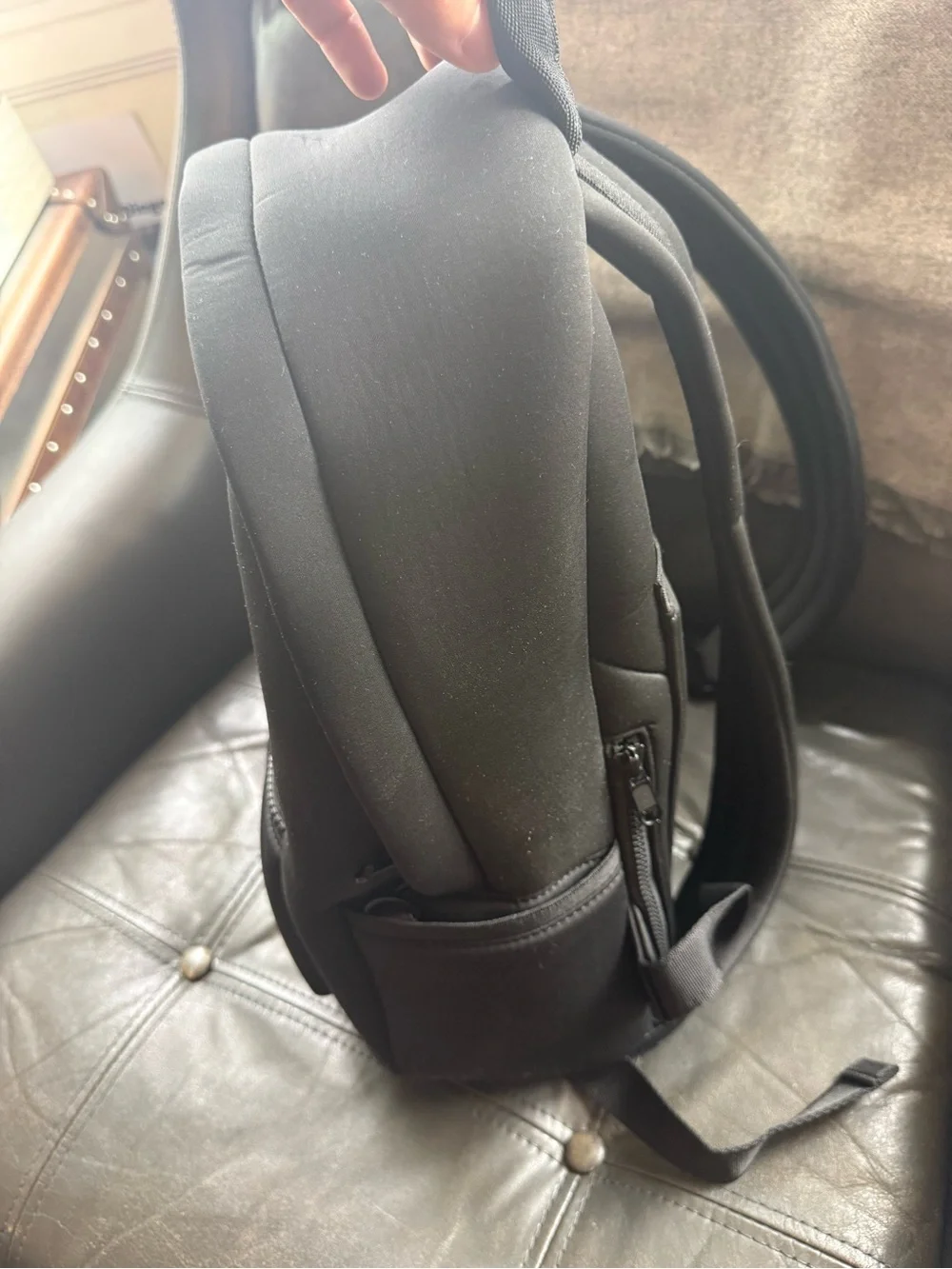 Quince compact black