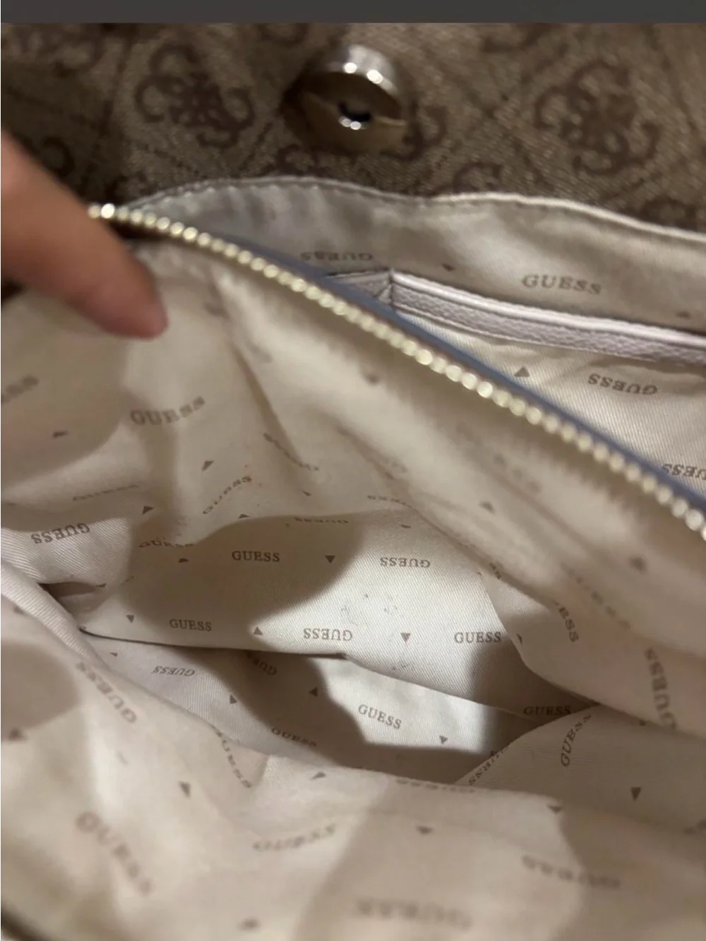 Guess classic handbag