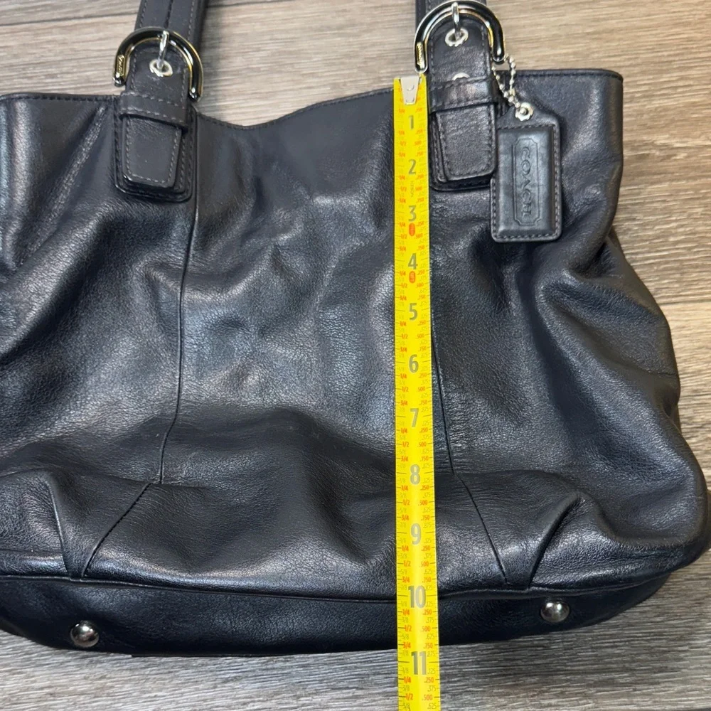 Coach elegant black