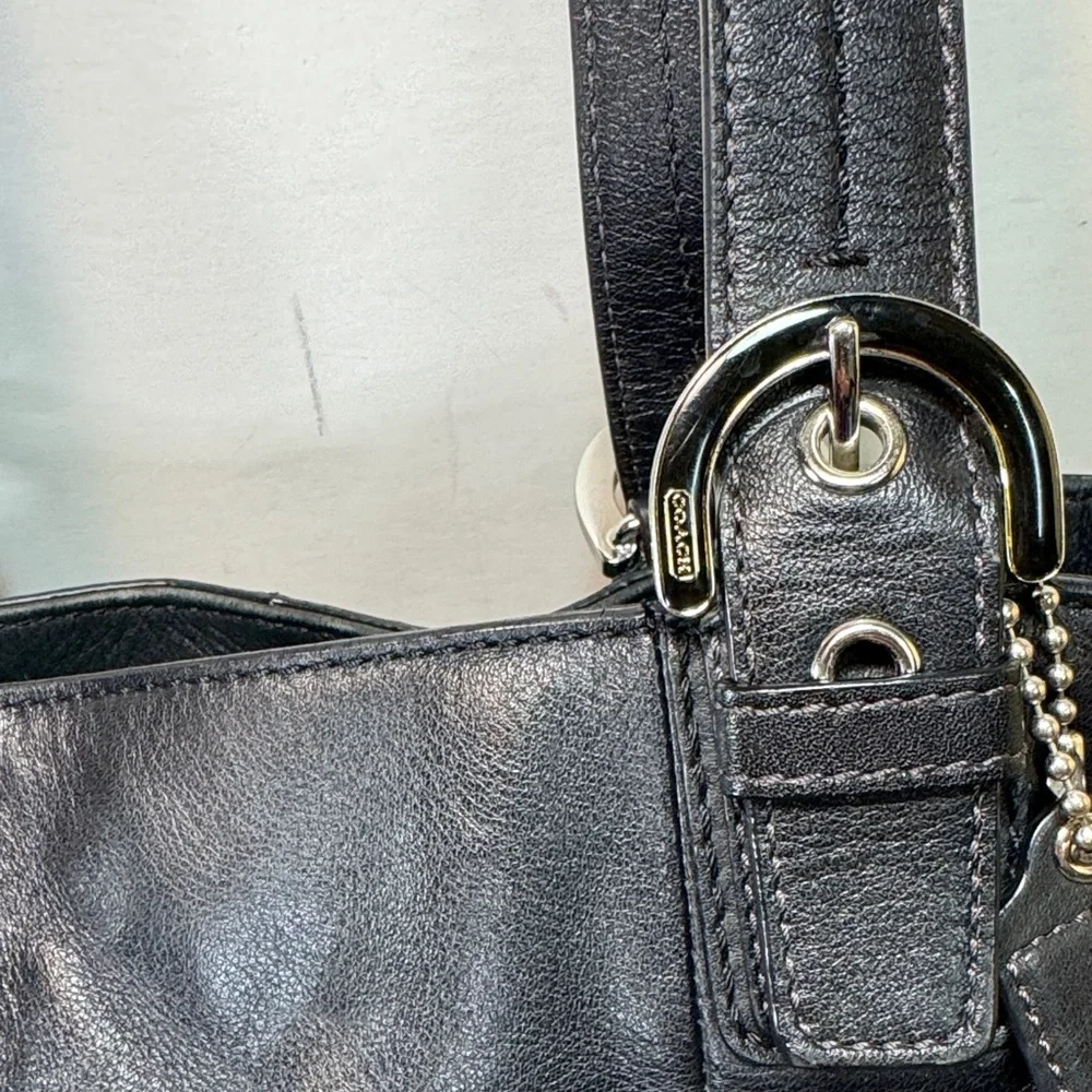 Coach elegant black