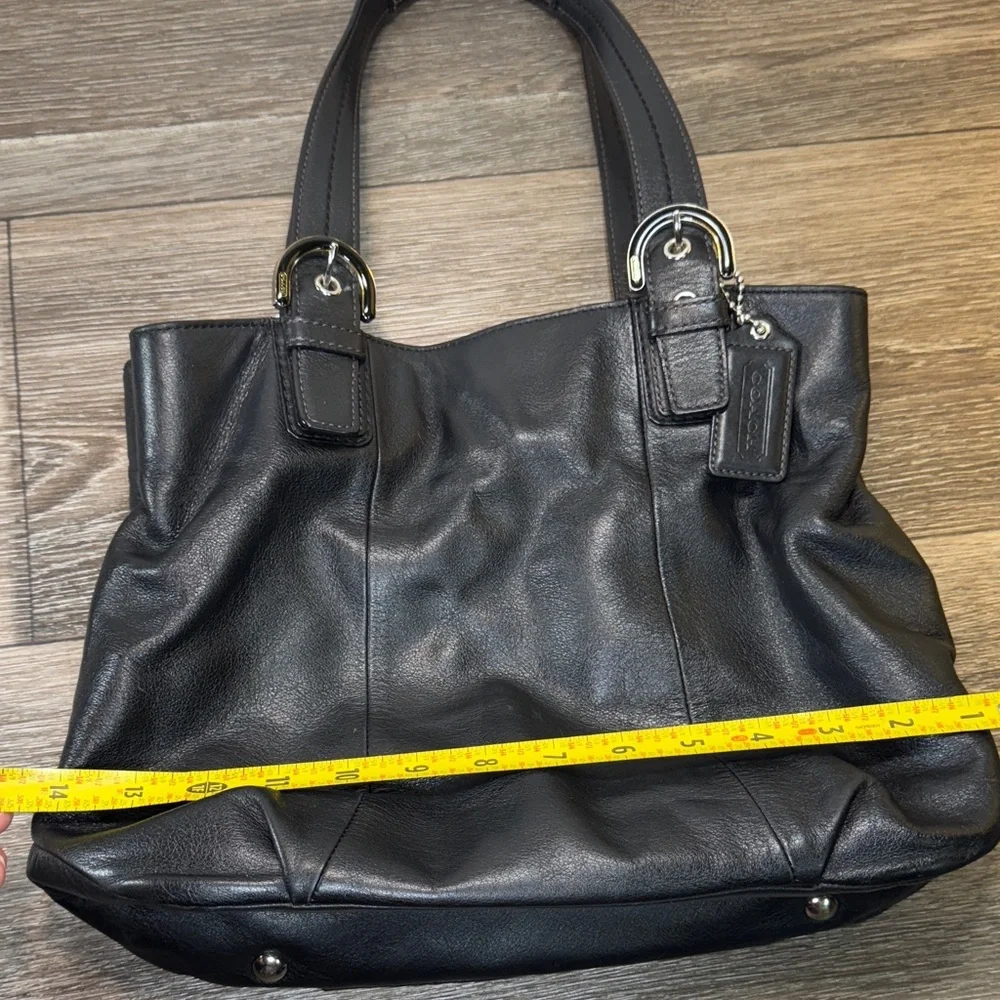 Coach elegant black