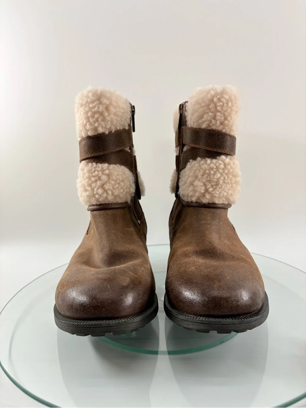 UGG pre owned