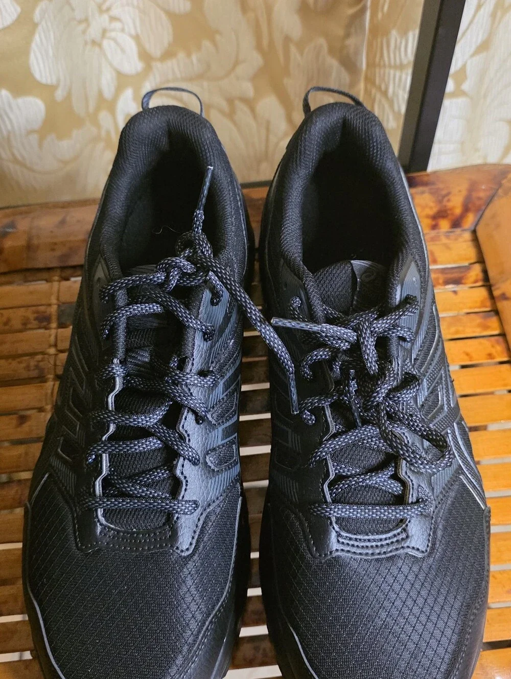 Asics all black